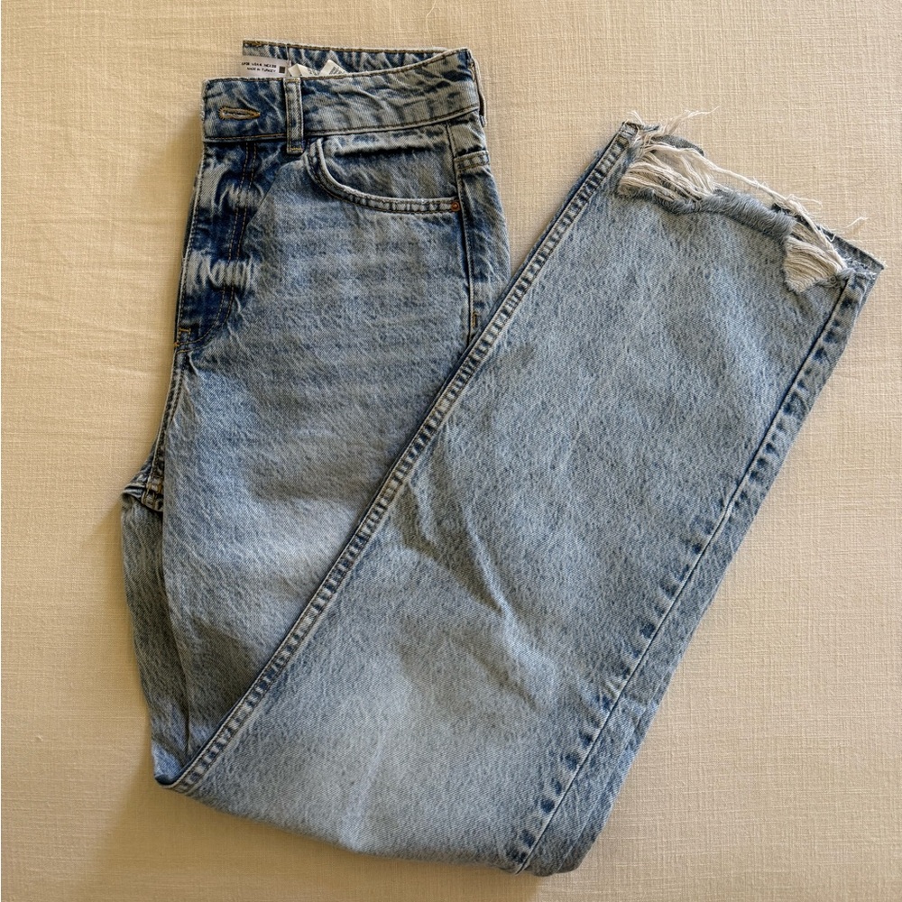 Zara Faded Blue Denim Jeans